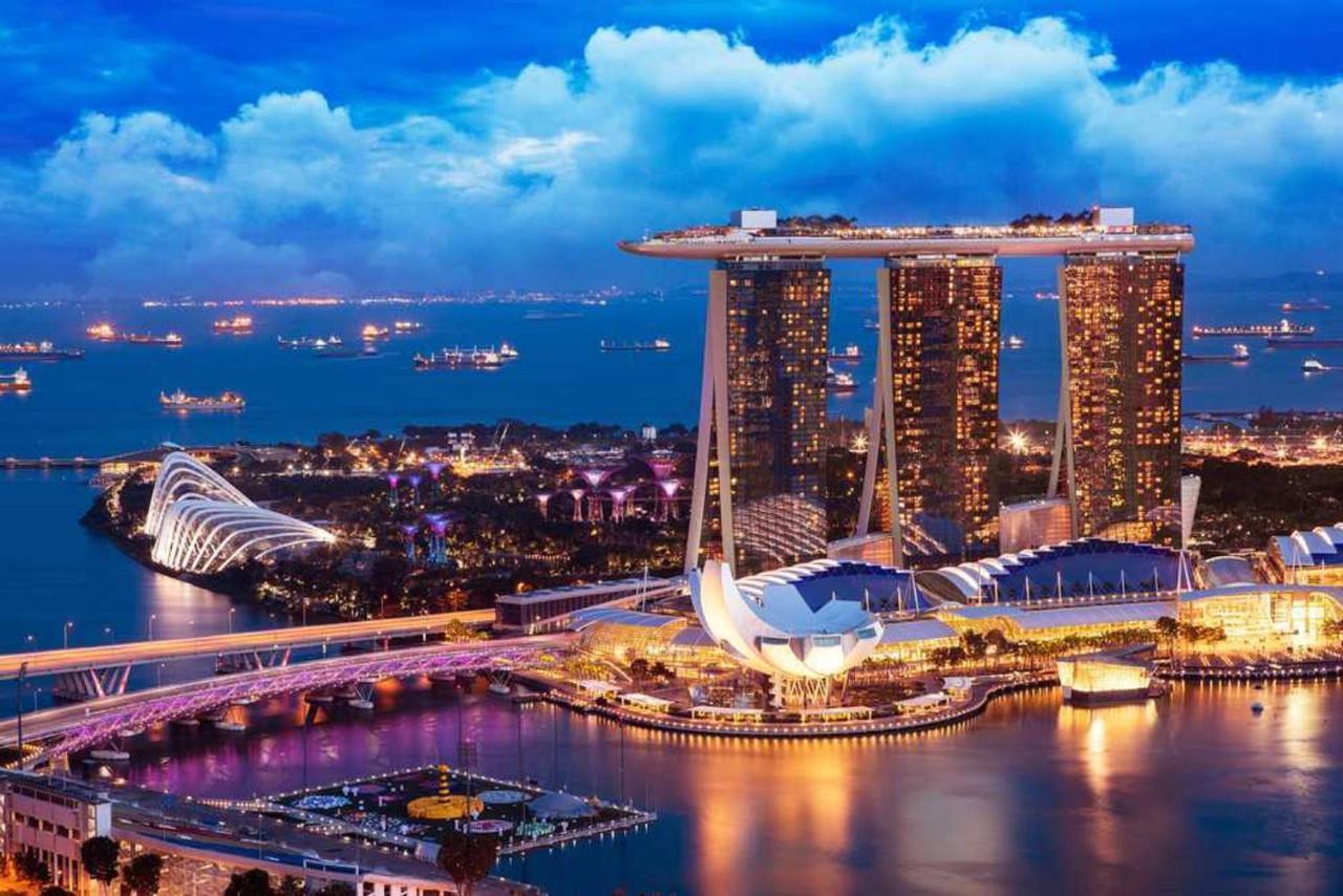 Hotel Calmo Bugis Singapore Exterior photo