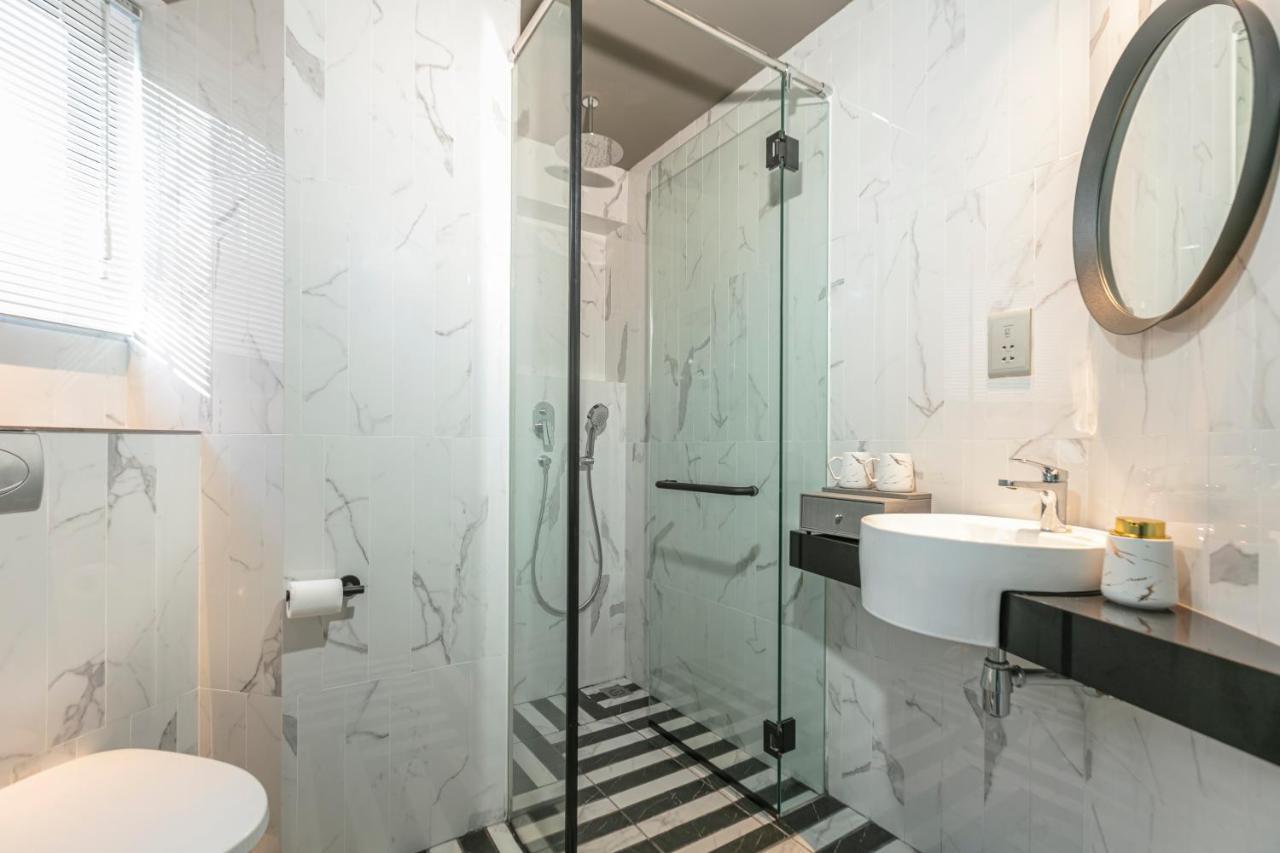 Hotel Calmo Bugis Singapore Exterior photo