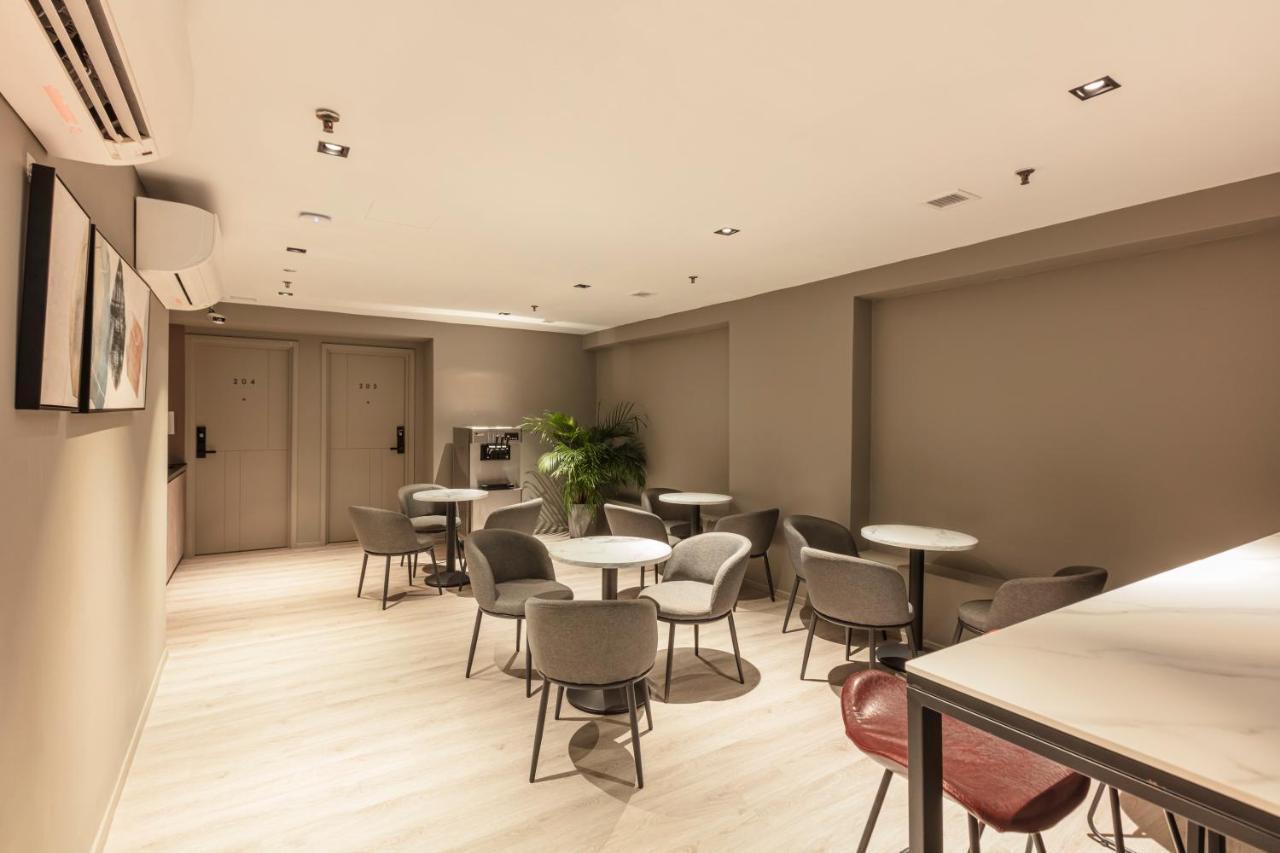 Hotel Calmo Bugis Singapore Exterior photo